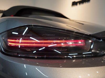 2025 Porsche 718 SPYDER thumbnail 31