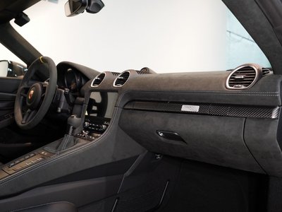 2025 Porsche 718 SPYDER thumbnail 43