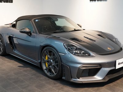 2025 Porsche 718 SPYDER photo 6