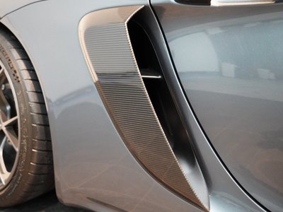 2025 Porsche 718 SPYDER thumbnail 39