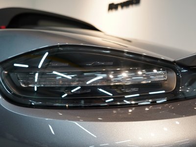 2025 Porsche 718 SPYDER thumbnail 29