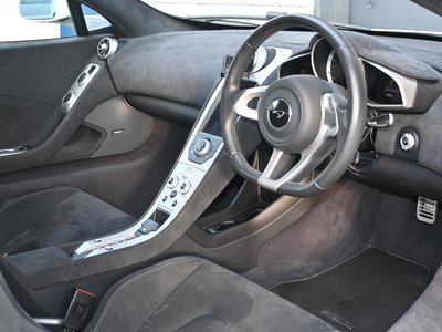 2014 Mclaren 650S 照片 36