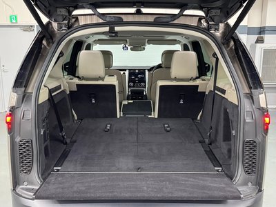 2021 LAND Rover DISCOVERY thumbnail 34