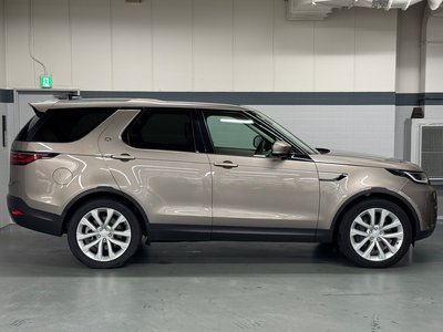 2021 LAND Rover DISCOVERY — фото 15