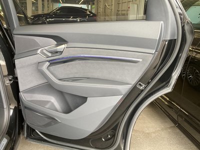 2022 AUDI E-TRON SPORTBACK 照片 39