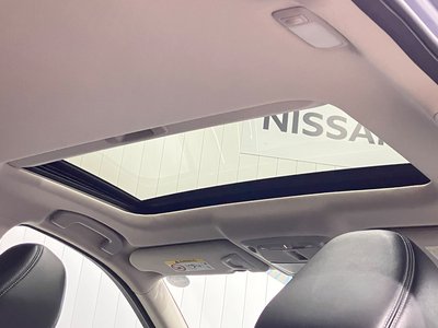2025 Nissan SKYLINE 照片 11