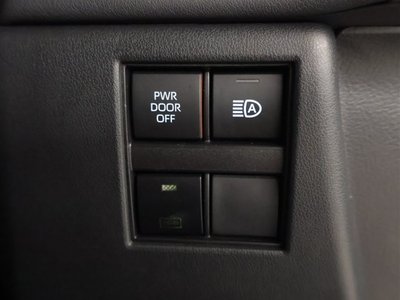2024 Toyota ALPHARD — фото 26