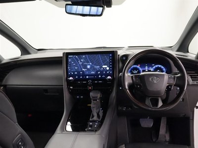 2024 Toyota ALPHARD — фото 5