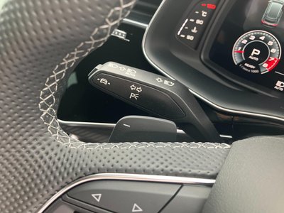 2024 AUDI SQ8 照片 36