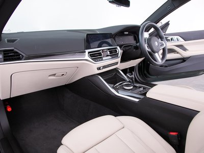 صورة 53 لـ 2021 BMW 4 SERIES CABRIOLET