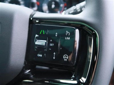 2025 LAND Rover RANGE ROVER EVOQUE thumbnail 32