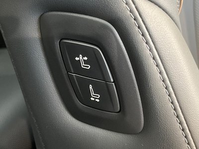 صورة 71 لـ 2024 Toyota CROWN SPORT