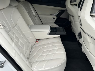 2024 BMW 7 SERIES thumbnail 27