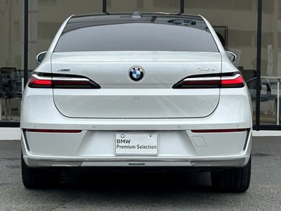 2024 BMW 7 SERIES photo 9