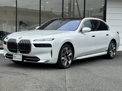 2024 BMW 7 SERIES photo 1