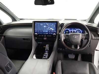 صورة 5 لـ 2024 Toyota VELLFIRE