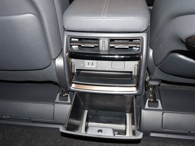 صورة 30 لـ 2024 Toyota VELLFIRE
