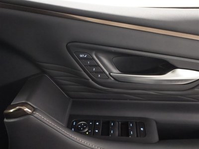 صورة 17 لـ 2024 Toyota VELLFIRE