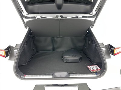 صورة مصغرة 33 لـ 2024 Toyota CROWN SPORT