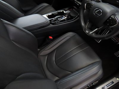 2025 Lexus NX thumbnail 54