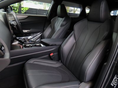 2025 Lexus NX thumbnail 59