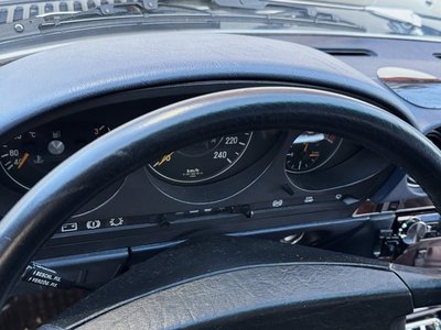 صورة 9 لـ 1989 Mercedes-BENZ SL