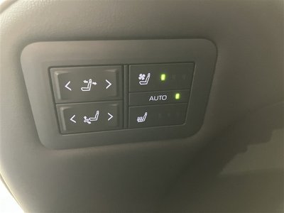 2024 Toyota ALPHARD — фото 26