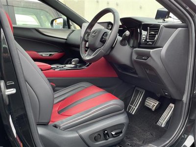 صورة 19 لـ 2023 Lexus NX