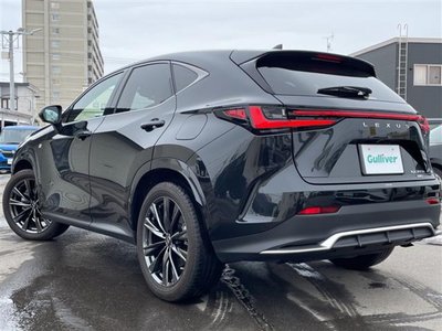 صورة 43 لـ 2023 Lexus NX