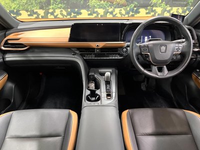 2022 Toyota CROWN CROSSOVER — фото 2