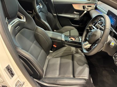 صورة 15 لـ 2025 Mercedes-BENZ A-CLASS AMG