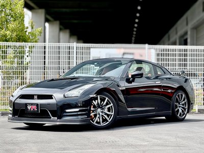 2013 Nissan GT-R 照片 1