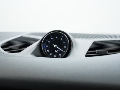 2023 Porsche CAYENNE photo 6