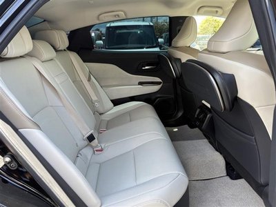 صورة 44 لـ 2023 Toyota CROWN CROSSOVER