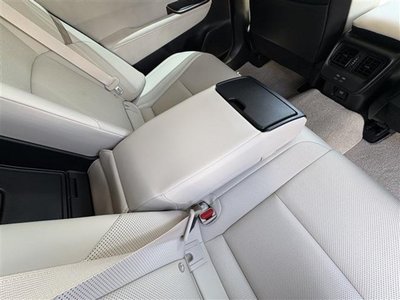 صورة 108 لـ 2023 Toyota CROWN CROSSOVER