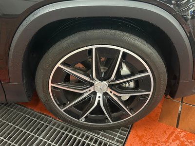 2025 Mercedes-BENZ GLB AMG 照片 7