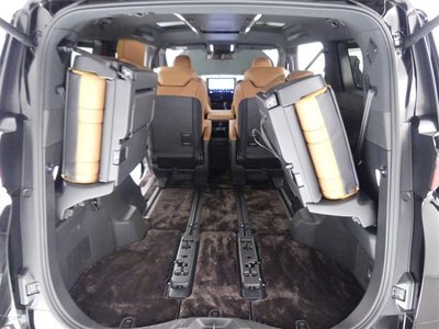 2023 Toyota VELLFIRE photo 28