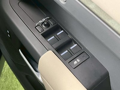 2023 LAND Rover DEFENDER — миниатюра 45