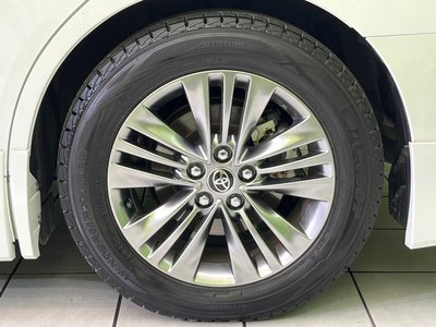 صورة 71 لـ 2024 Toyota ALPHARD