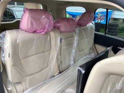 2026 Toyota LAND CRUISER 300 thumbnail 21