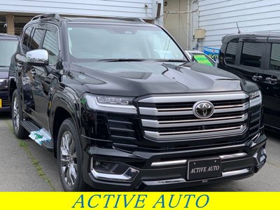 2026 Toyota LAND CRUISER 300 photo 1