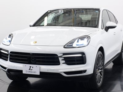 2021 Porsche CAYENNE photo 15