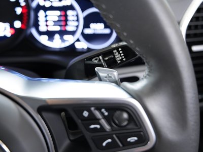 2021 Porsche CAYENNE thumbnail 26