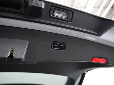 2021 Porsche CAYENNE thumbnail 22