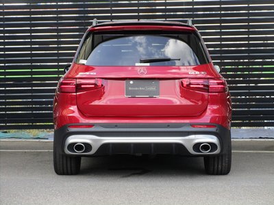 صورة 15 لـ 2025 Mercedes-BENZ GLB AMG