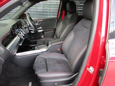 صورة 12 لـ 2025 Mercedes-BENZ GLB AMG
