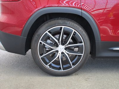 صورة 10 لـ 2025 Mercedes-BENZ GLB AMG