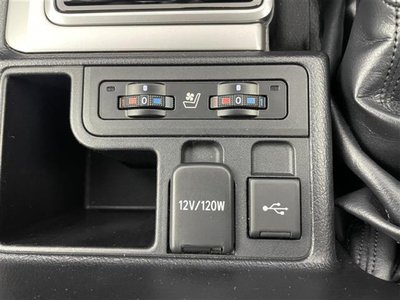 2022 Toyota LAND CRUISER PRADO thumbnail 29