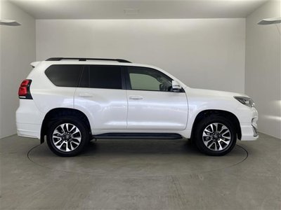 2022 Toyota LAND CRUISER PRADO thumbnail 40