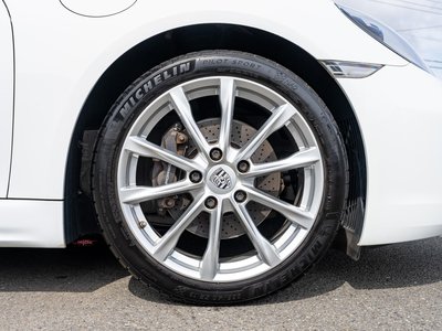 2017 Porsche 718 photo 7